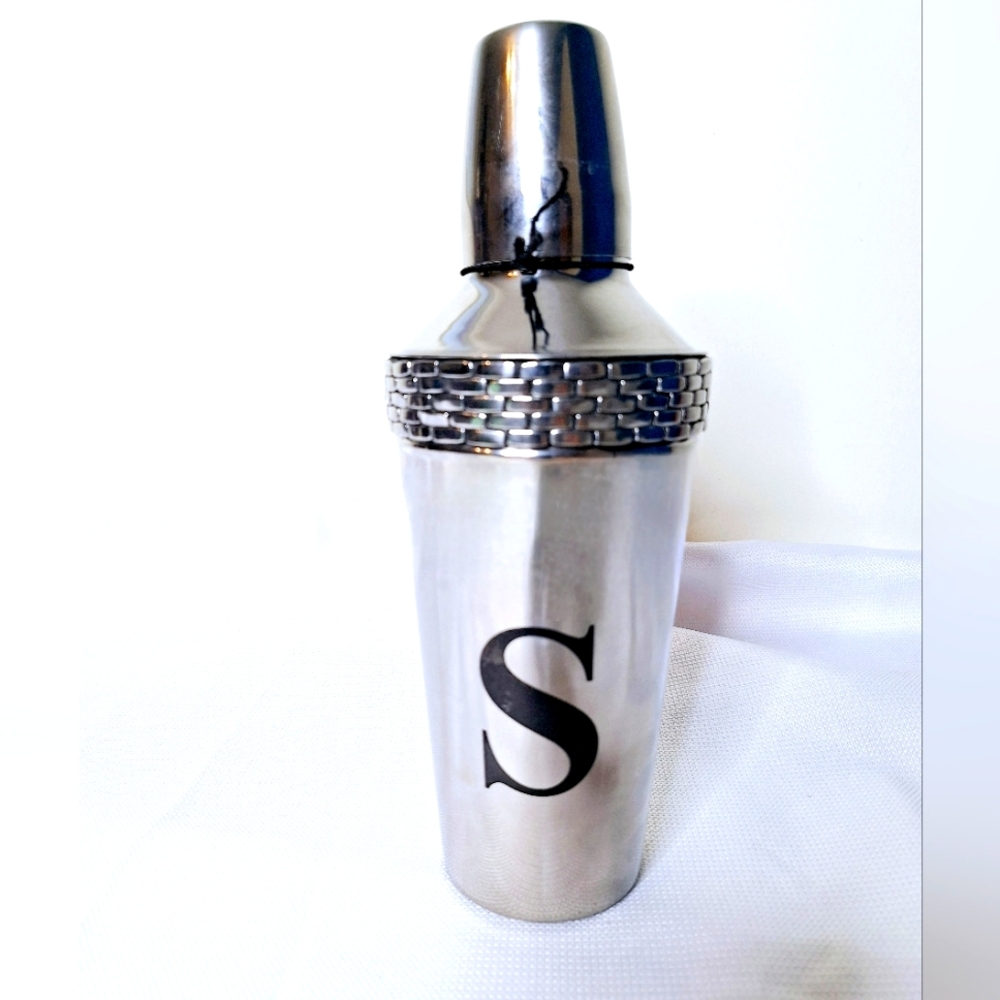 NWT The Global Market "Shaken, Not Stirred" Initial "S" crome cocktail shaker.